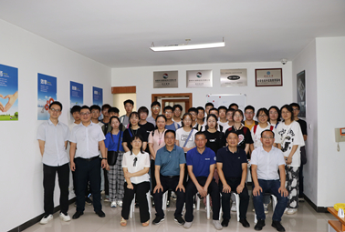 理論與實(shí)踐并重，企校攜手共育“未來(lái)星”